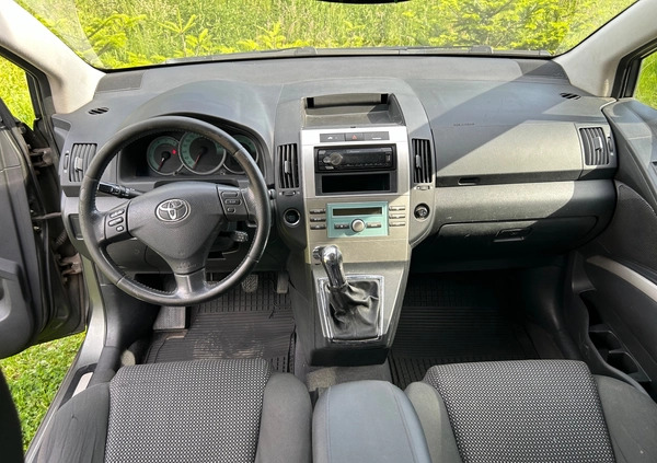 Toyota Corolla Verso cena 12900 przebieg: 287000, rok produkcji 2006 z Andrychów małe 781